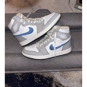 Nike Air Jordan 1 Mid "Wolf Grey Aluminum" Sz 7 Youth/Mens /Women’s 8.5  2021